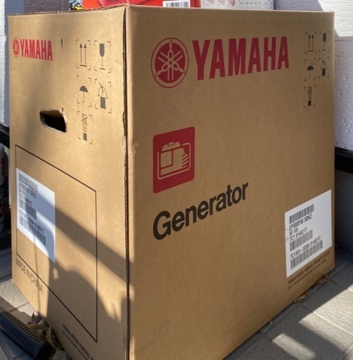 新品未開封ヤマハ発電機
