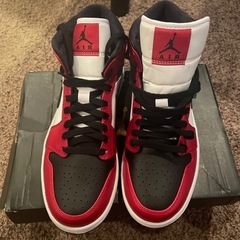 ジョーダン1 ミッド　シカゴブラックトゥー　27.0の画像