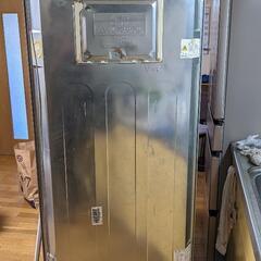 panasonic 501L 冷蔵庫 NR-F504T-N形 2010年製の画像