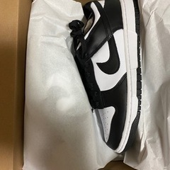 NIKE DUNK low パンダの画像