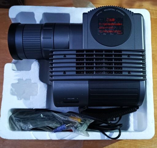 ★美品！★ Panasonic ポータブル プロジェクター TH-04P