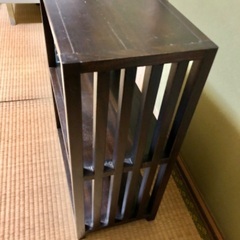 棚　木製　茶色　ブラウンの画像