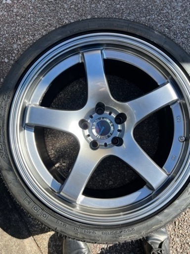 ヴァリノGV330新品ホイール 18インチ9.5J -3 5穴