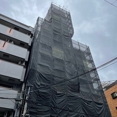 足場の組み立て解体スタッフ募集ですm(__)mの画像