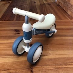 3輪バイク　アイデス　Dバイク　ディズニー