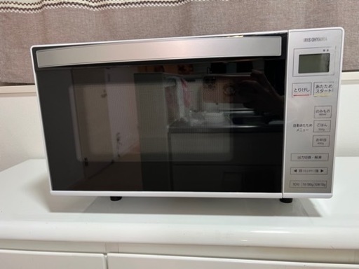 【お取引中】電子レンジ2023年1月25日購入 庫内フラット  縦開き 18L ホワイト