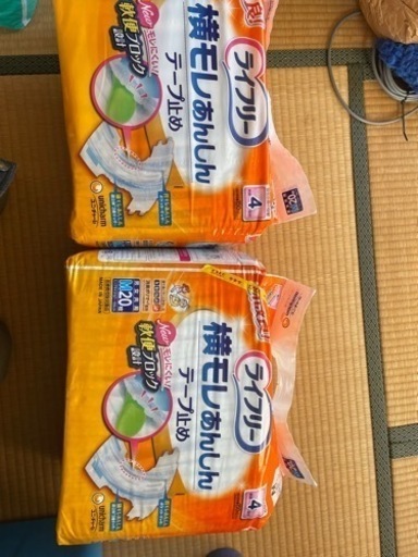 紙おむつ　各種