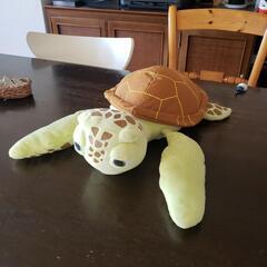 ディズニー海亀のぬいぐるみ