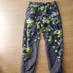 adidas　2000円の画像