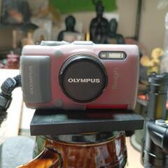 OLYMPUS TG-4