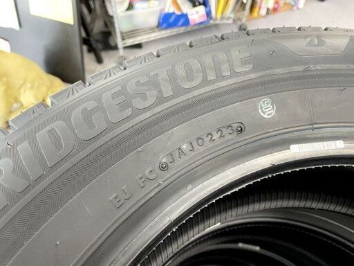 新品 BRIDGESTONE BLIZZAK VRX3 17インチ タイヤ４本 225/60R17 99Q 2023年(2週) ブリヂ