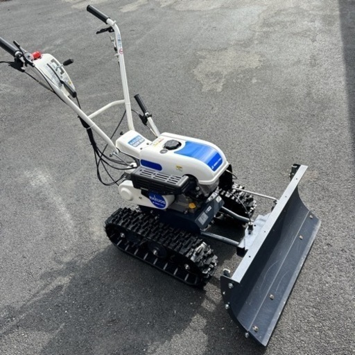 ISEKI自走式除雪機