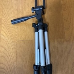 スマホ三脚の画像