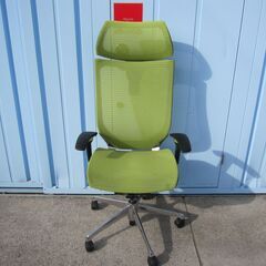 バロンチェア ヘッドレスト 可動式 オカムラ　グリーン 事務イス オカムラ製バロンチェア メッシュ ヘッドレスト付き グリーン