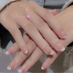 ネイルを教えます。の画像
