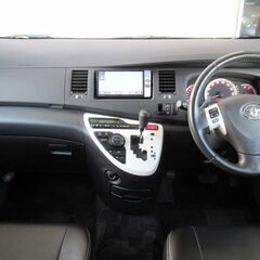 【自社ローン】🔵オトロン🔵知ってる❓❓❓　　トヨタ◎アイシスの画像