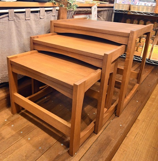 幸兵衛窯　色絵　筋文　八角　湯呑　5客　共箱　N　5991 幸兵衛窯 色絵 筋文 八角 湯呑 5客 共箱 N 5991 - メルカリ