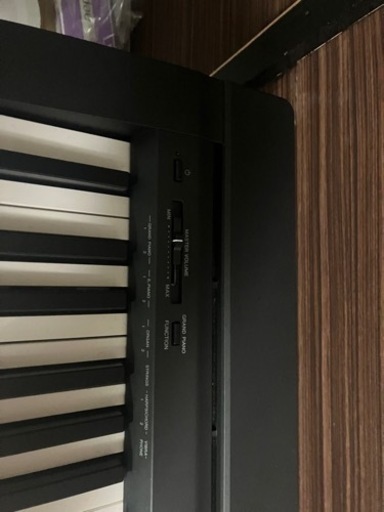 YAMAHA 電子ピアノ