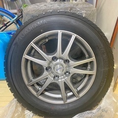 雪タイヤの画像