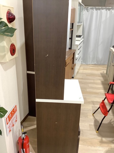 レンジボード(※若干のグラつき,キズ有) ニトリ 高さ約180cm 幅約60cm 奥行約50cm 入荷致しました！