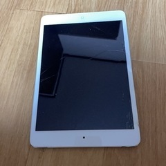 iPad mini2 画面割れ有 動作問題無し