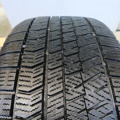 中古　輸入車用アルミホイールＢｏｒｂｅｔ（７.０Ｊー１７） ＋ スタッドレスタイヤＶＲＸ２（２２５／５０／１７）の画像