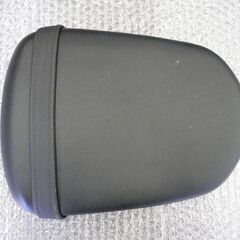 バイク部品　スズキ　GSX-R750　タンデムシート　純正品　S...