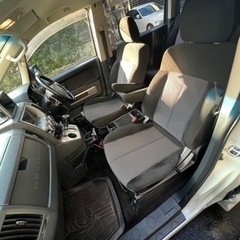 三菱　デリカD5 2.4ローデストG ナビPKG  車検付き　スタッドレス付きの画像