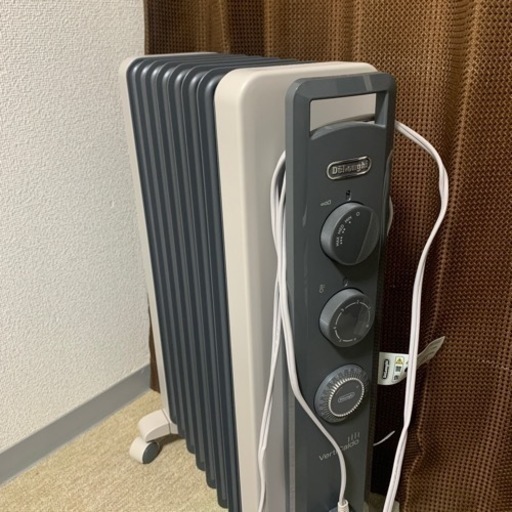 [お取りき中]デロンギ　オイルヒーター　大小2台