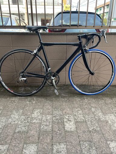 リサイクルショップどりーむ荒田店　No555 エコNo15603X ロードバイク　メーカー不明　SHIMANO　TIAGRA　SORA　ミックスコンポ　自家塗装？　凄く軽いです♪
