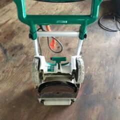 マキタ 芝刈機 MLM2301