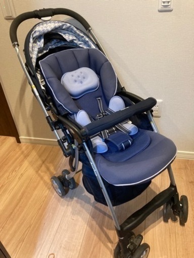 【値下げ】アップリカ ハイシートベビーカー ラクーナ シンボリックネイビー NV 【オート4輪機能 & 洗えるシート付き】