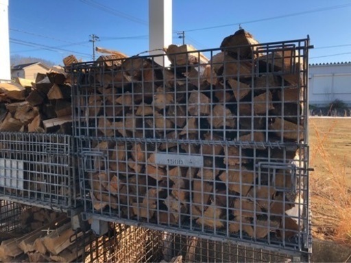 薪、ストーブ、キャンプ用焚火