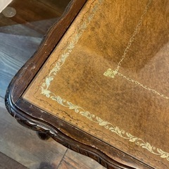 アンティーク ローテーブル レザー／ガラス 猫足