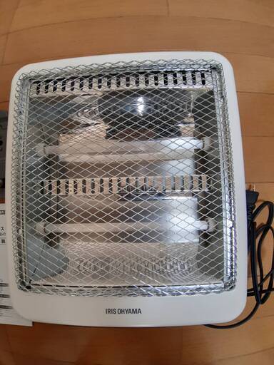 ❤電気ストーブ　新品未使用❤　足元あったかです❣！