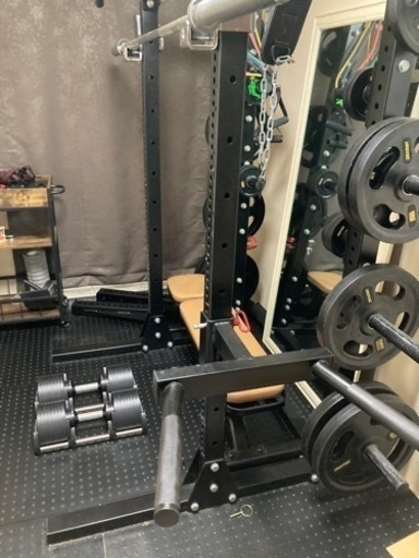 【決まりました】【引き取り限定】鬼ハーフラック&ベンチ