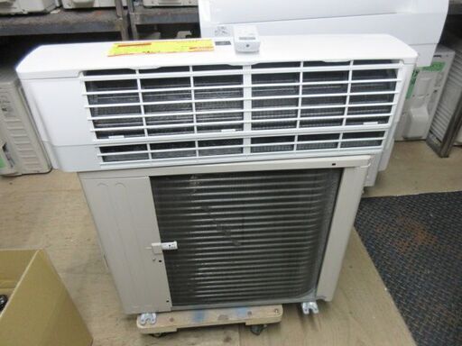 K04069　シャープ　中古エアコン　主に6畳用　冷房能力　2.2KW ／ 暖房能力　2.5KW