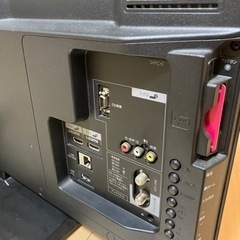 【取引中】SHARP 2012年式テレビ  32型　リモコン付きの画像