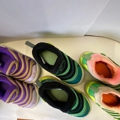 NIKE キッズスニーカー　ダイナモの画像