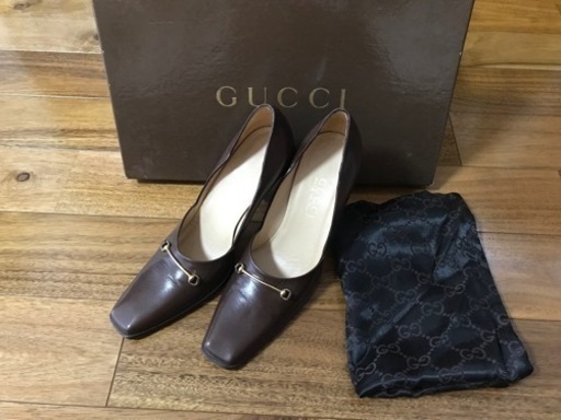 GUCCIの靴