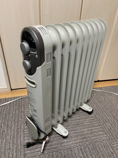 お部屋が乾燥しません！山善オイルヒーター【2018年製】