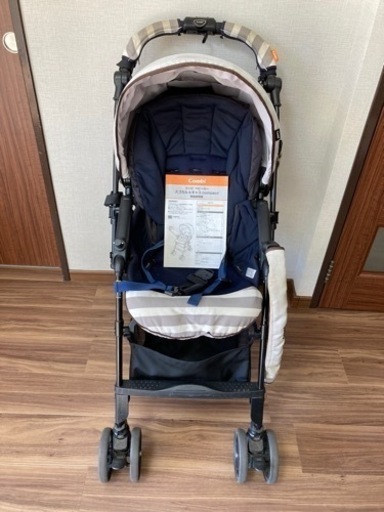 コンビ　ベビーカー　スゴカル4キャス　compact 中古  レインカバー付き　フリース付き
