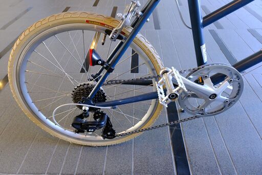 Tokyobike CALIN アッシュブルー・7段変速・セミアップハンドル 