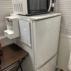 2ドア冷蔵庫SHARP／電子レンジ