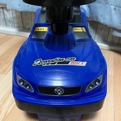 キッズスポーツカー　ブルー 足けり乗用玩具の画像