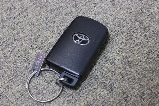 初期化可能　未使用保管品　トヨタ スマートキー ３B ノア ヴォクシー前期 エスクァイア シエンタなど 281451-2110