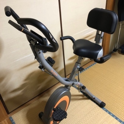 Amazonにて1年前購入21300円でした
