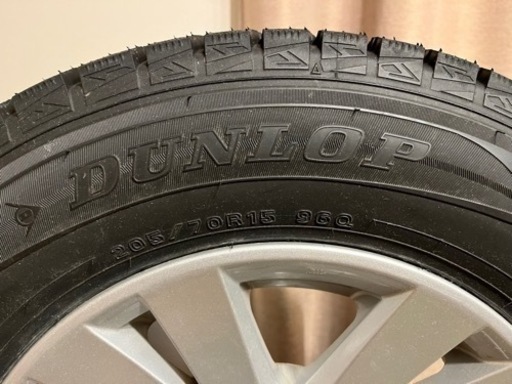【美品】ジムニー スタッドレス 205/70/r15４本セット