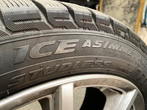 《ピレリ》アイスアシンメトリコ [225/45R17] とイタリア製 アルミホイールセット