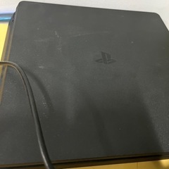 プレイステーション4 本体の画像